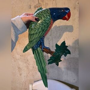 Parrot wall decoration